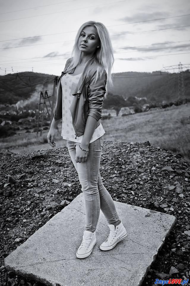 Nela, 20 lat, Cieszanów
